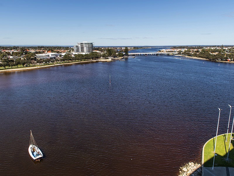 1103/3 Marco Polo Dr, Mandurah WA 6210