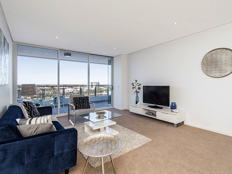 1103/3 Marco Polo Dr, Mandurah WA 6210