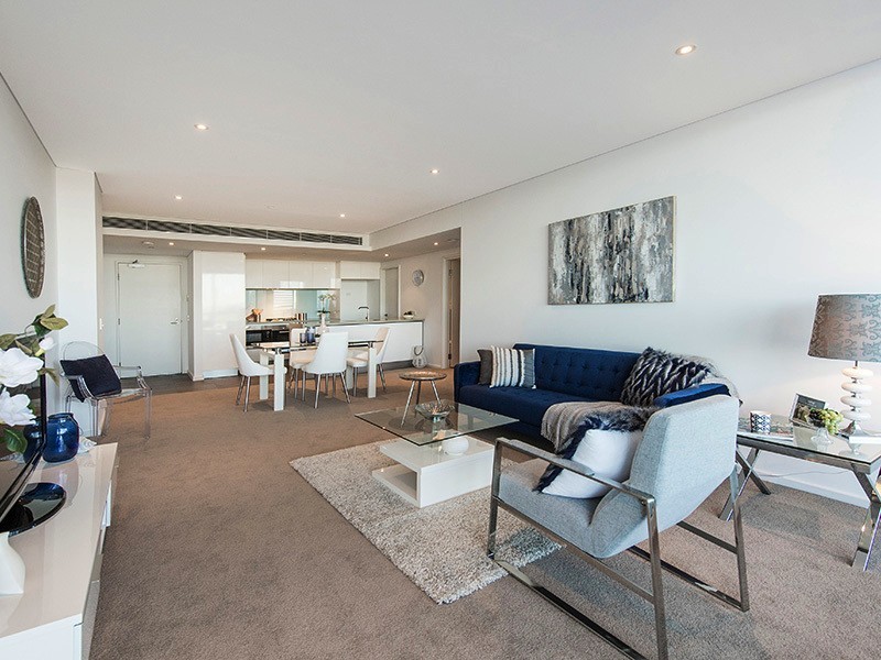 1103/3 Marco Polo Dr, Mandurah WA 6210