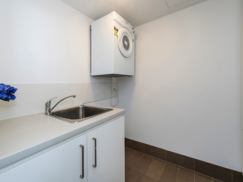 1103/3 Marco Polo Dr, Mandurah WA 6210