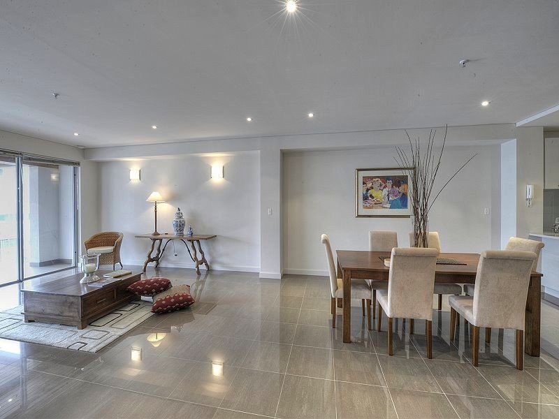 2/12 Torcello Mews, Mandurah WA 6210