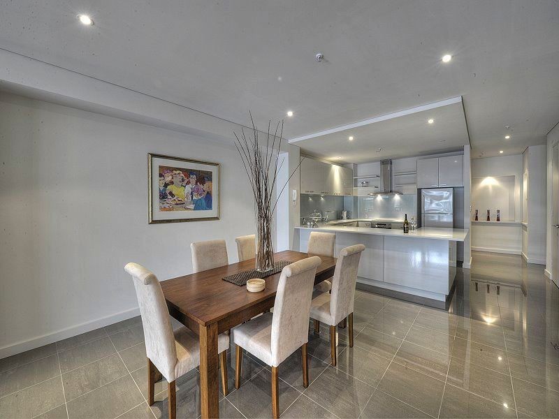 2/12 Torcello Mews, Mandurah WA 6210