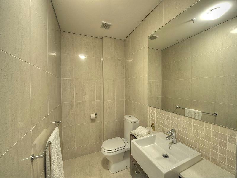 2/12 Torcello Mews, Mandurah WA 6210