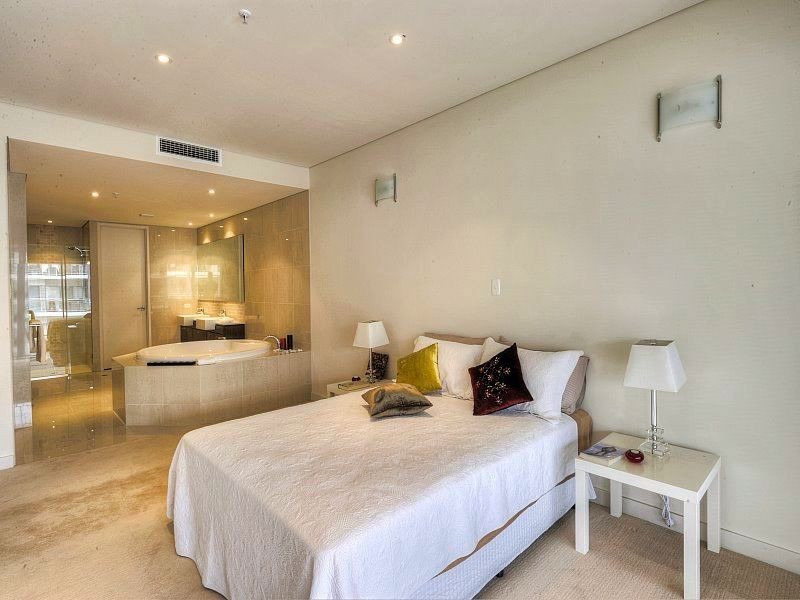 2/12 Torcello Mews, Mandurah WA 6210