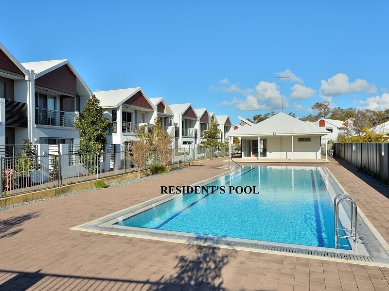 8/5 Bower Dr, Erskine WA 6210