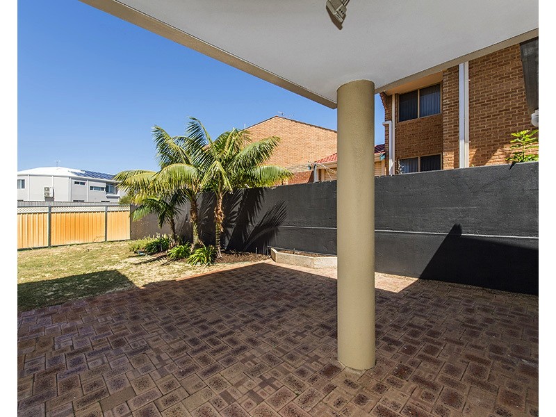 5B Adonis Rd, Silver Sands WA 6210