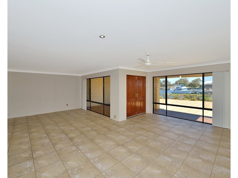 20 Harbour Rtt, Erskine WA 6210