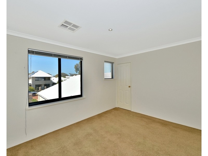 20 Harbour Rtt, Erskine WA 6210