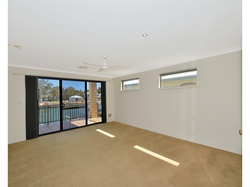 20 Harbour Rtt, Erskine WA 6210