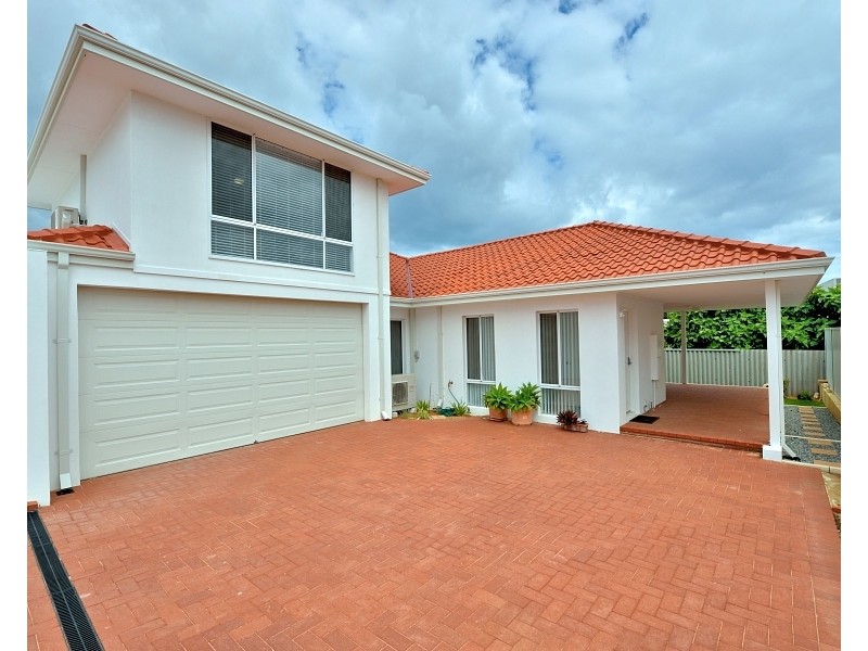 6B Janis Street, Halls Head WA 6210