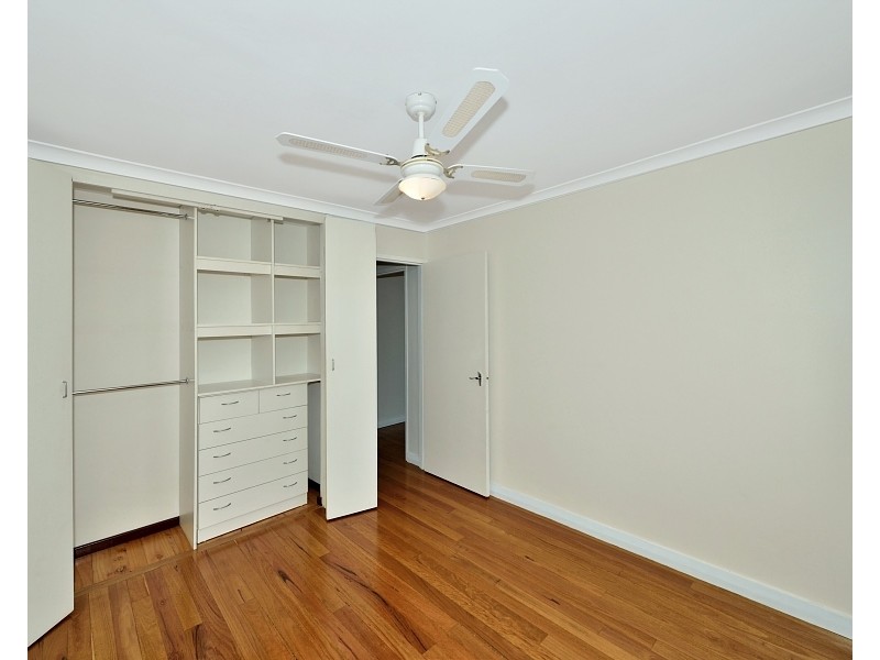8/35B Halls Head Pde, Halls Head WA 6210