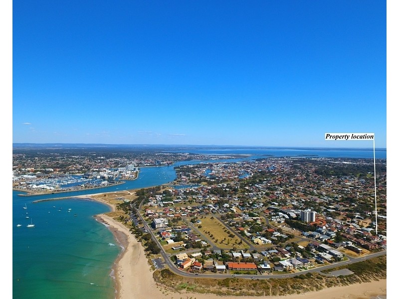 8/35B Halls Head Pde, Halls Head WA 6210