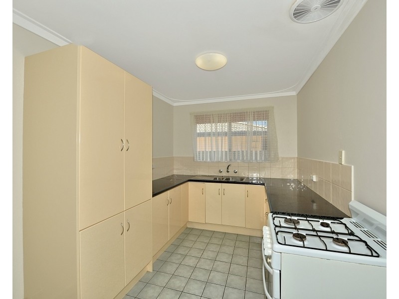 9 Stewart St, Mandurah WA 6210