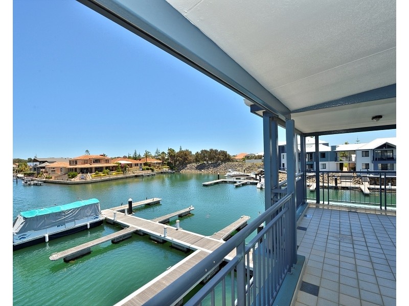 34/206 Mary St, Halls Head WA 6210