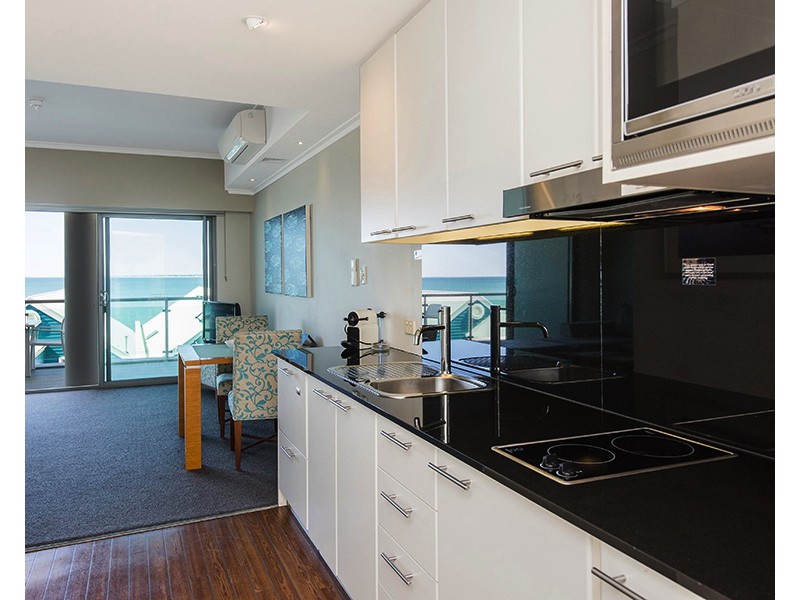 59/16 Dolphin Drive, Mandurah WA 6210