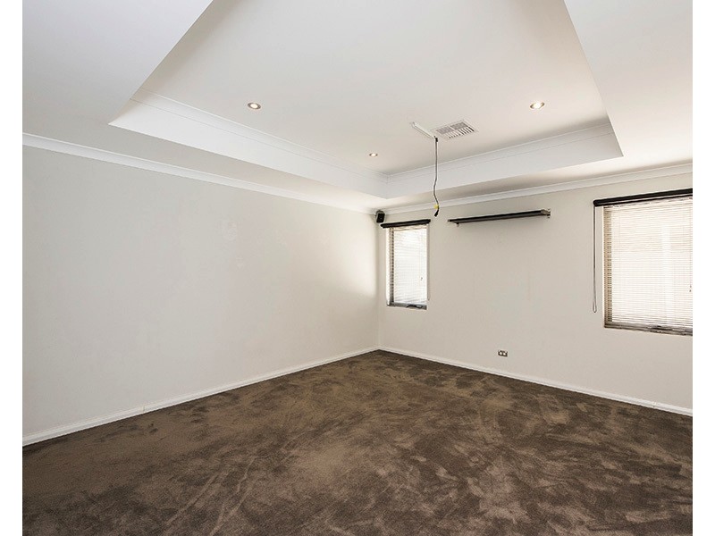 2 Flinders St, Falcon WA 6210