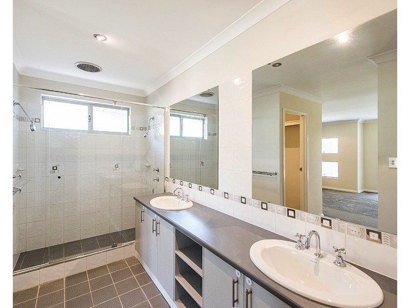 2 Flinders St, Falcon WA 6210