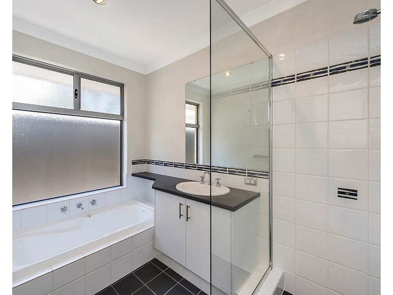 2 Flinders St, Falcon WA 6210