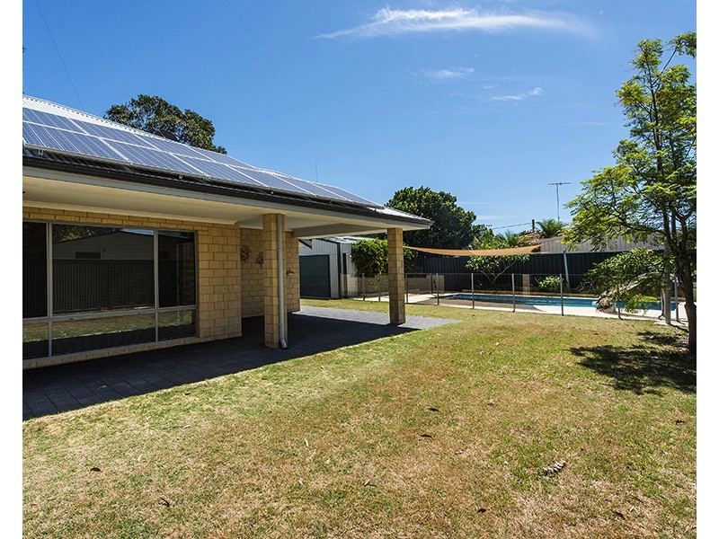 2 Flinders St, Falcon WA 6210