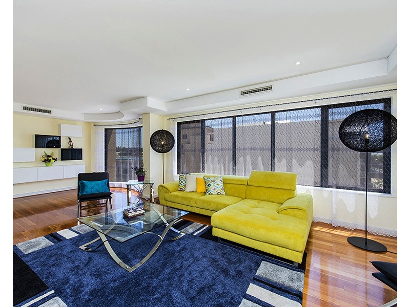 4/27 Treviso Mews, Mandurah WA 6210