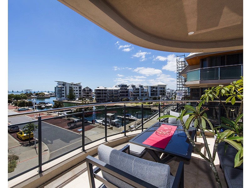 4/27 Treviso Mews, Mandurah WA 6210