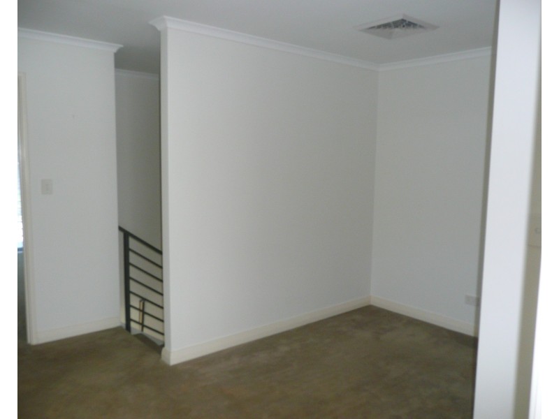 26/5 Bower Dr, Erskine WA 6210