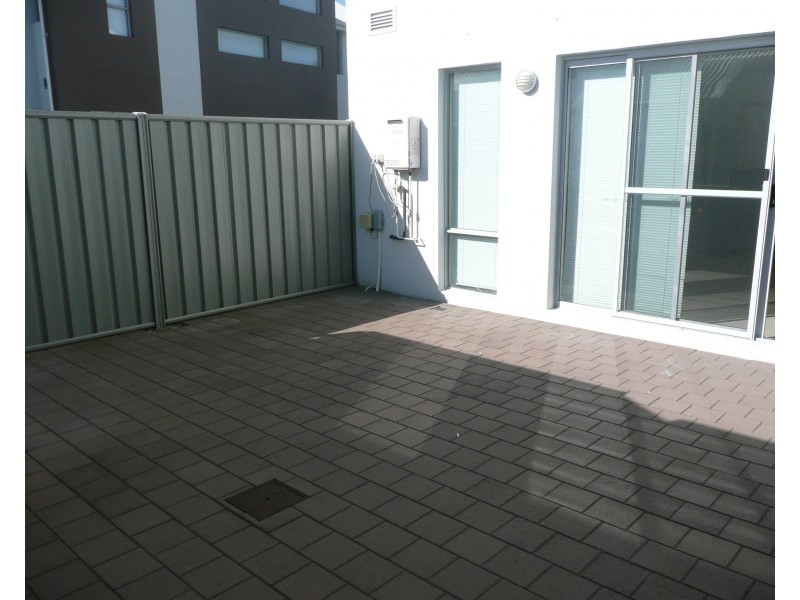 26/5 Bower Dr, Erskine WA 6210