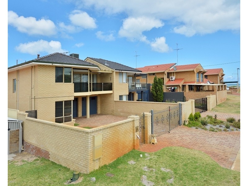 5A Adonis Rd, Silver Sands WA 6210