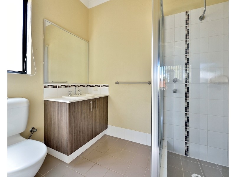 11 Menna Brce, Greenfields WA 6210