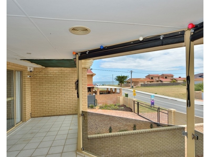 5A Adonis Rd, Silver Sands WA 6210