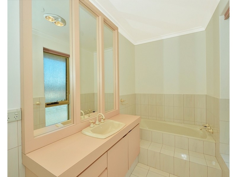 5A Adonis Rd, Silver Sands WA 6210