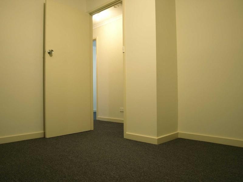 5 Paul Court, Christie Downs SA 5164