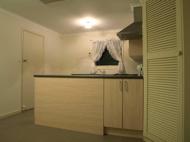 5 Paul Court, Christie Downs SA 5164