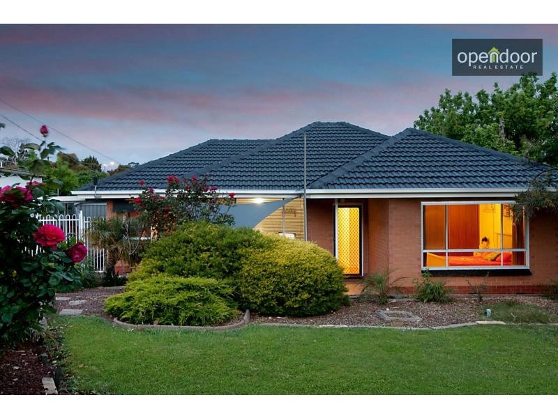 28 Ray Avenue, Morphett Vale SA 5162