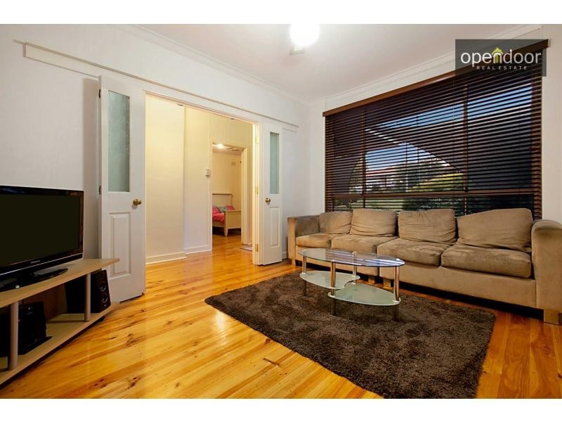 28 Ray Avenue, Morphett Vale SA 5162