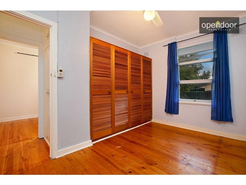 28 Ray Avenue, Morphett Vale SA 5162