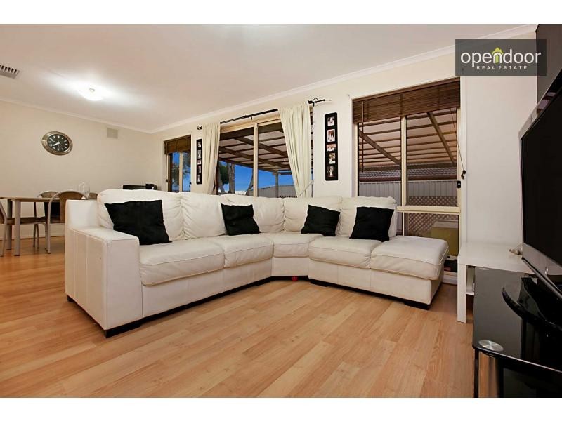 10 Berenwode Circuit, Morphett Vale SA 5162