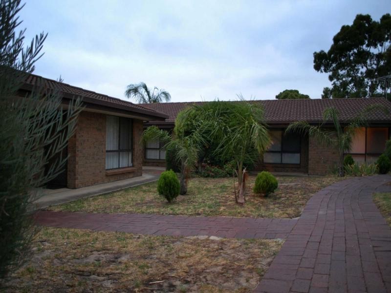 8/255 Main South Road, Hackham West SA 5163