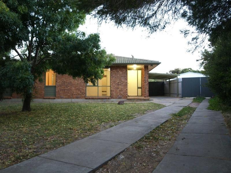 4 Kiwani Court, Morphett Vale SA 5162