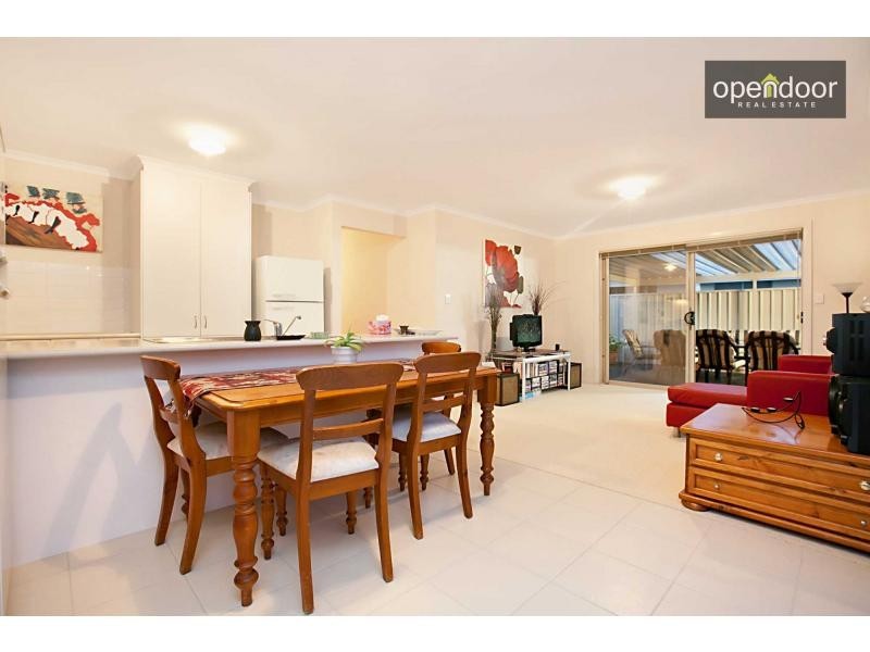 17A Dominic Crescent, Morphett Vale SA 5162