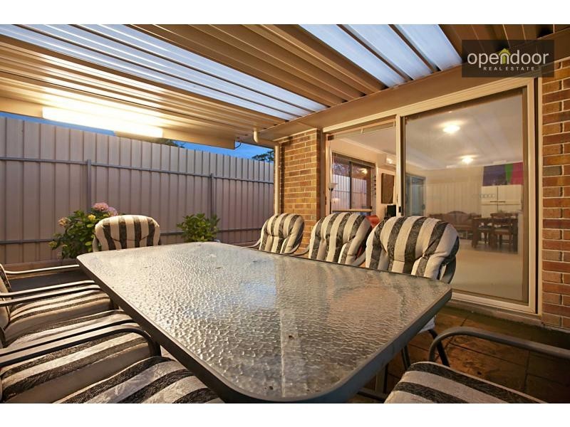 17A Dominic Crescent, Morphett Vale SA 5162