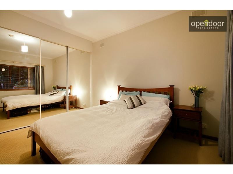 15 Janet Crescent, Morphett Vale SA 5162