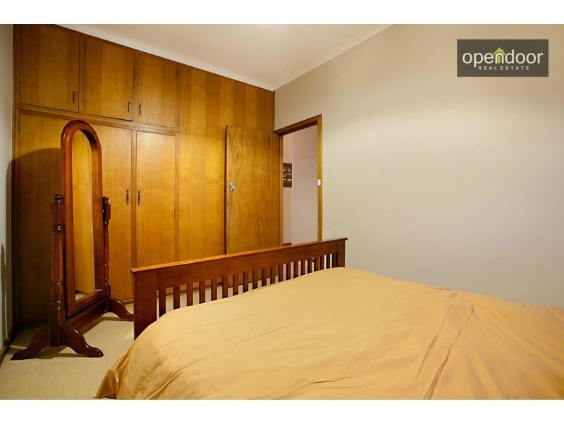 15 Janet Crescent, Morphett Vale SA 5162