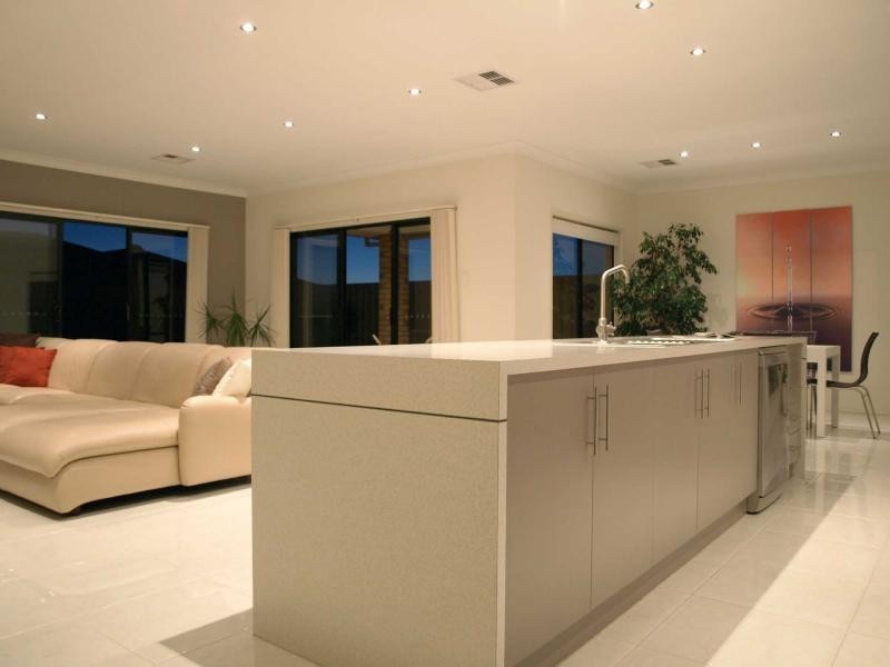 9 Bluewater Boulevard, Sellicks Beach SA 5174