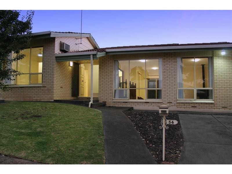 34 Burns Court, Morphett Vale SA 5162
