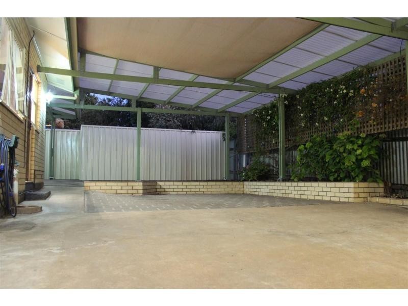 34 Burns Court, Morphett Vale SA 5162