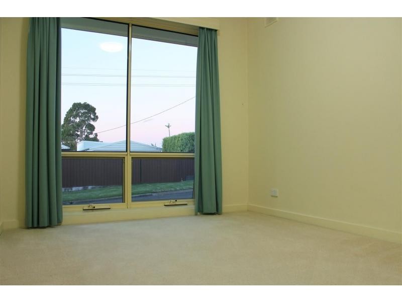 34 Burns Court, Morphett Vale SA 5162