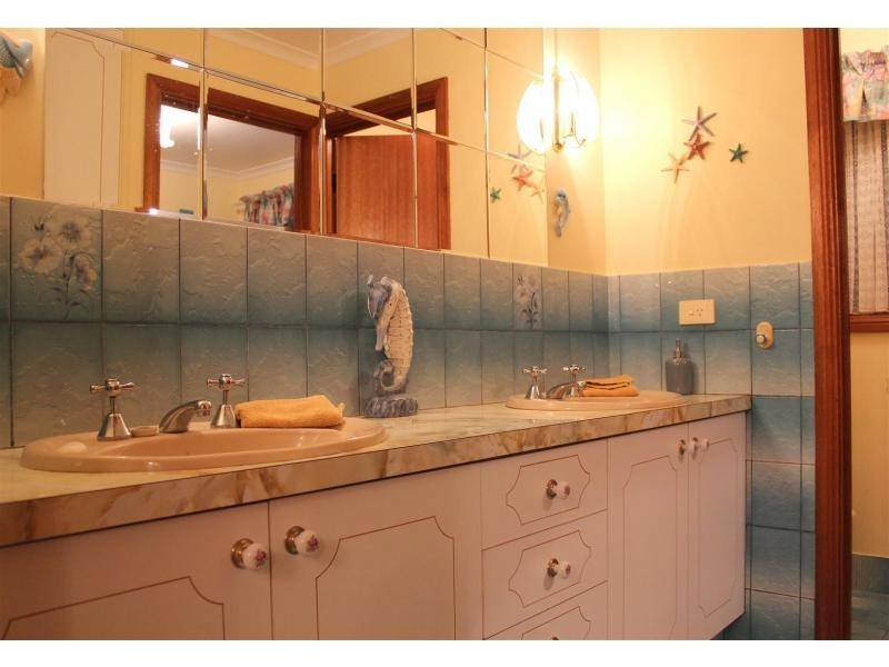 24 Baanga Road, Morphett Vale SA 5162