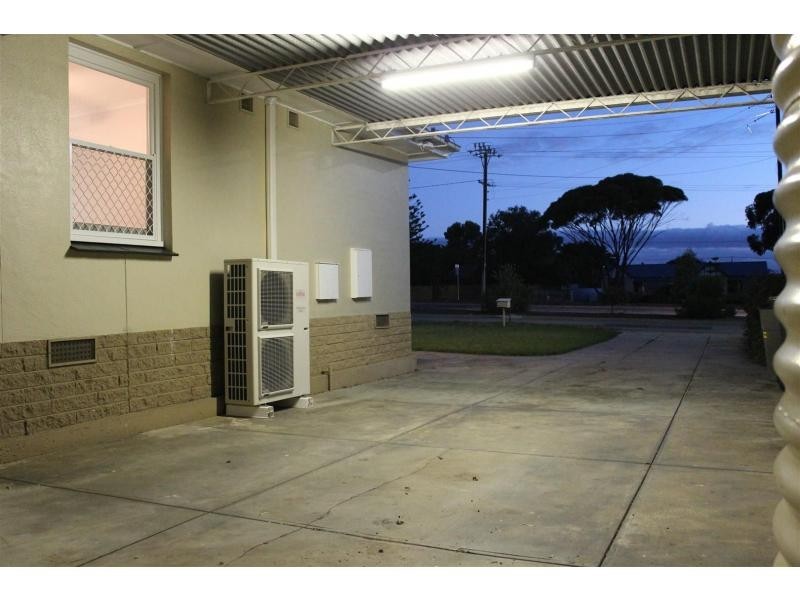 21 Castle Road, Christies Beach SA 5165