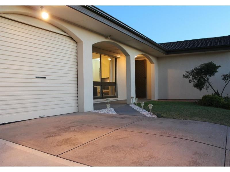 184 The Cove Road, Hallett Cove SA 5158